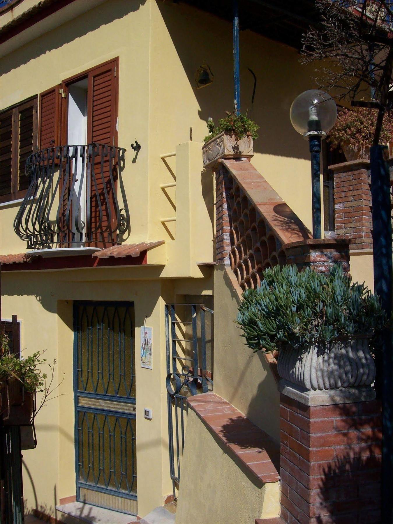 B&B U Palmentu Taormina Bagian luar foto