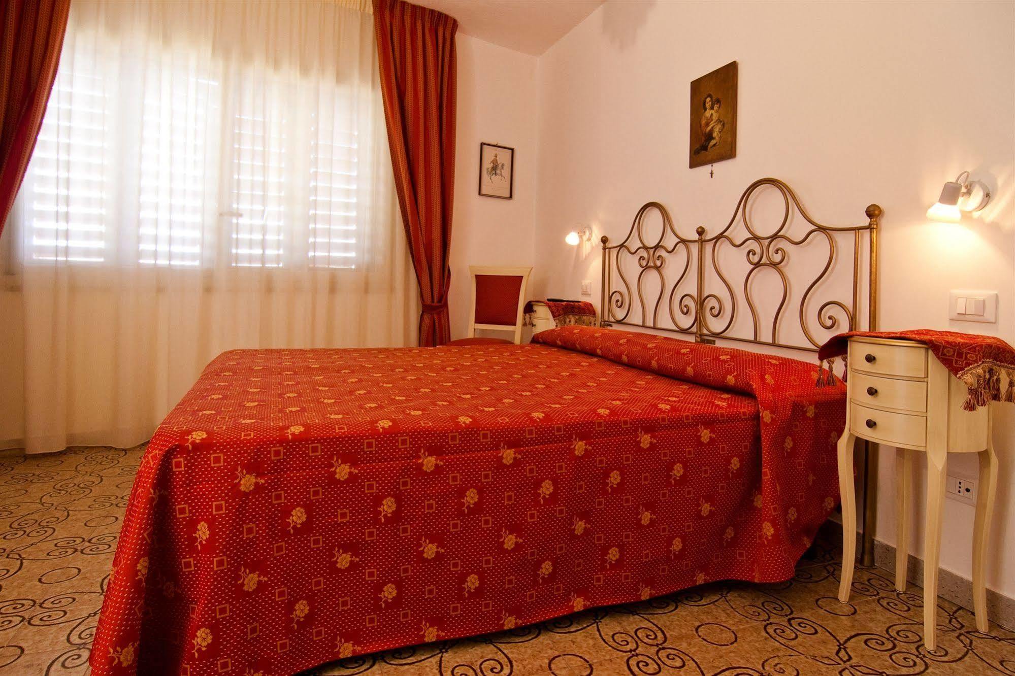 B&B U Palmentu Taormina Bagian luar foto
